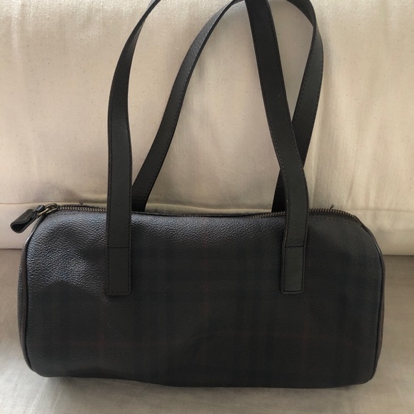 💯 Authentic Burberry Barrel Handbag - Picture 6 of 6